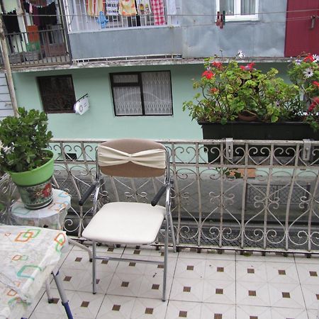 Apartment On Melashvili 24 Batumi Eksteriør billede