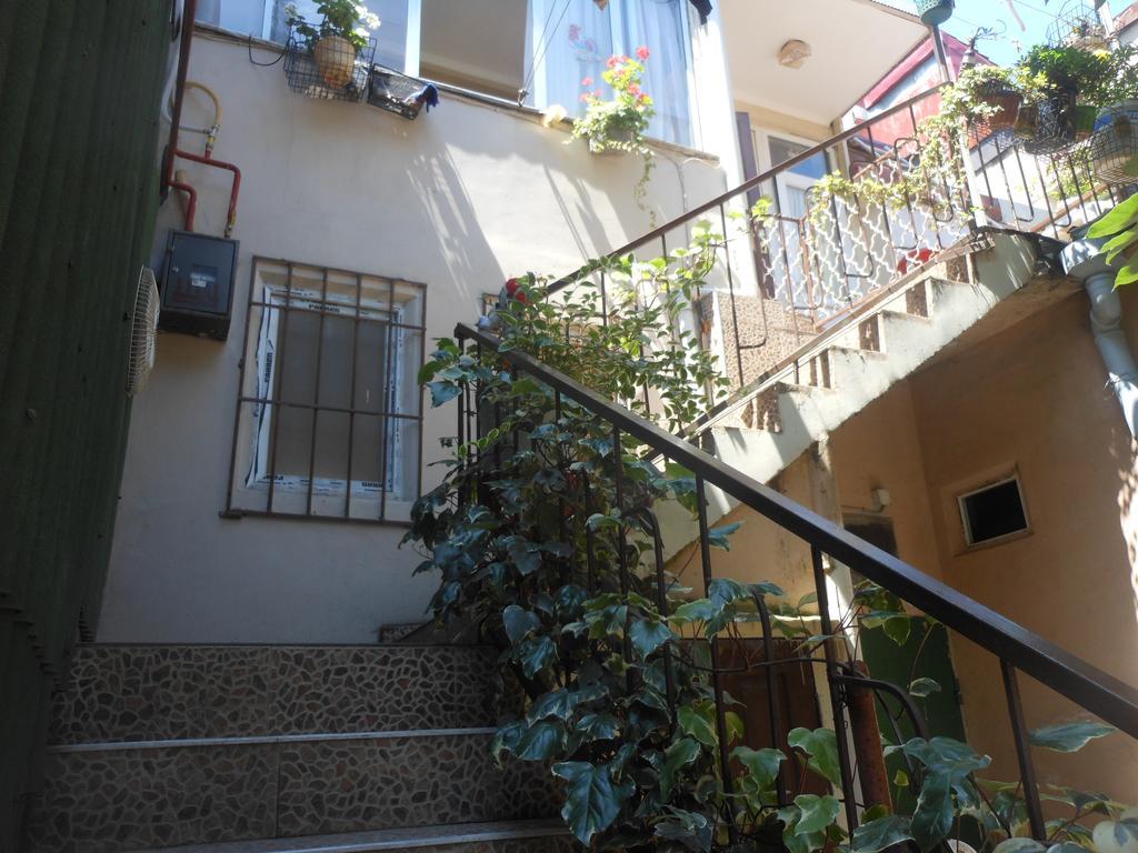 Apartment On Melashvili 24 Batumi Eksteriør billede